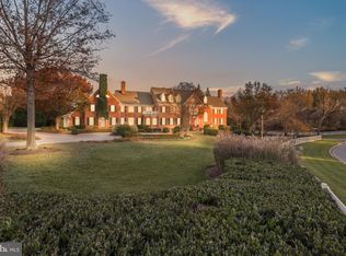 11401 Highland Farm Ct, Potomac, MD 20854