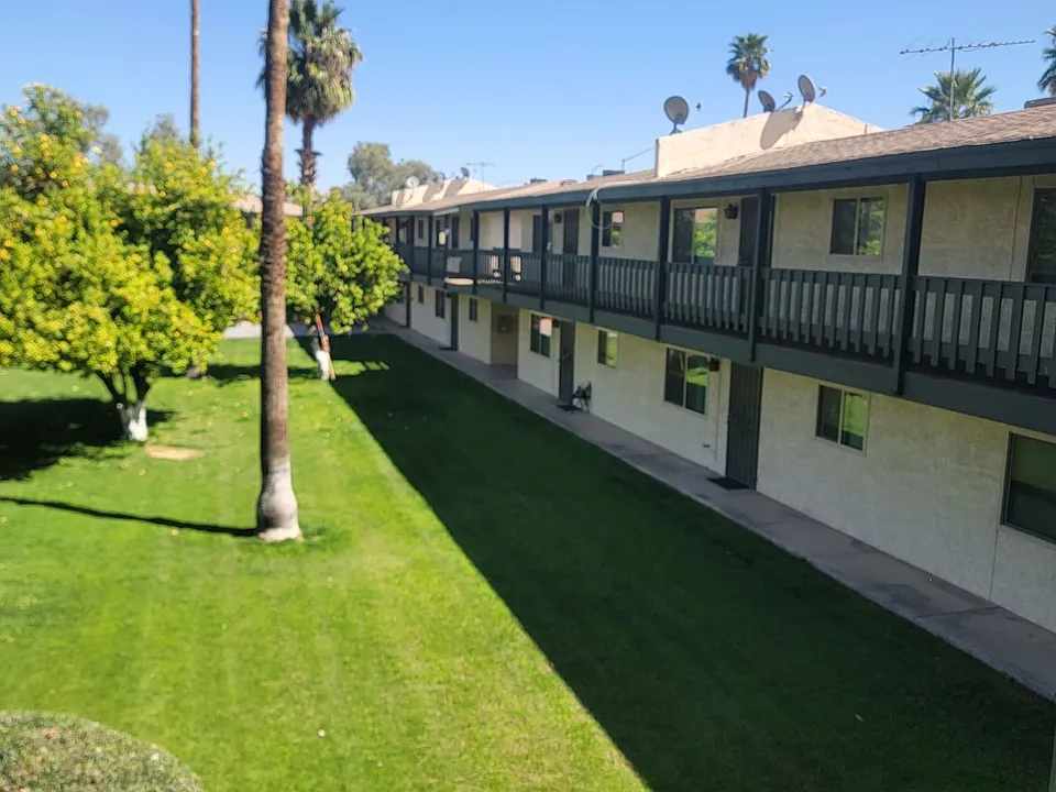 Wintercove Apartments