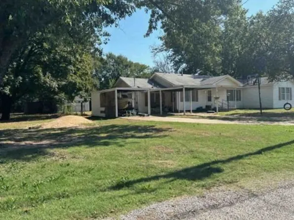 262 Victory St, Ponca City, OK 74604