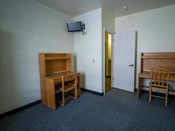 3rd image of 314 Chestnut St #5034747