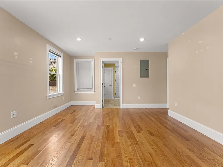 152-154 Savin Hill Ave #2 — Photo 6