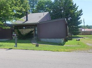 413 Ridge Blvd, Connellsville, PA 15425