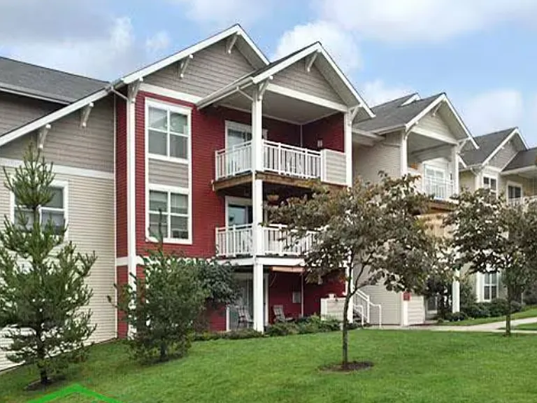 Plum Meadows Apartments — Photo 12