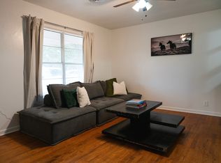 301 E Russell Ave, Bonham, TX 75418