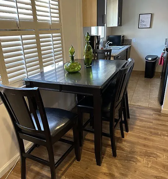 137 S Rexford Dr #2 — Photo 4