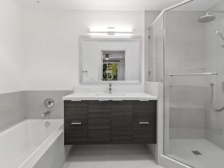 6038 Carlton Way #106 — Photo 17
