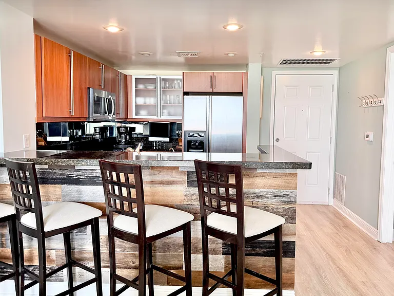 610 Clematis St #726 — Photo 5