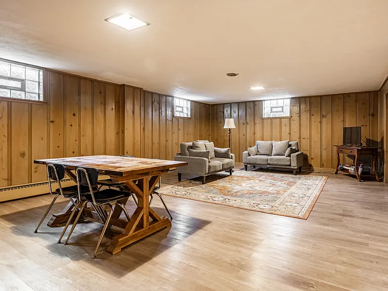 8071 Allisonville Rd — Photo 23