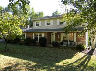 960 Kulp Rd, Pottstown, PA 19465