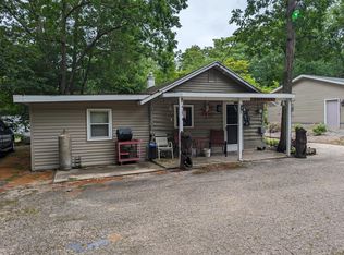 2424 N 17th St, Fountain, MI 49410