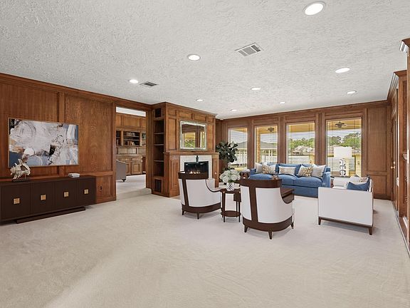 4th image of 154 Lakeside Dr