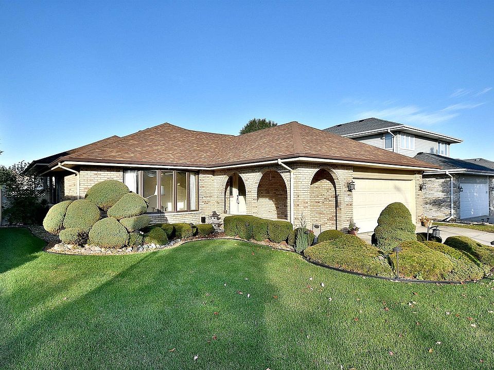 1st image of 10720 Georgia Ln