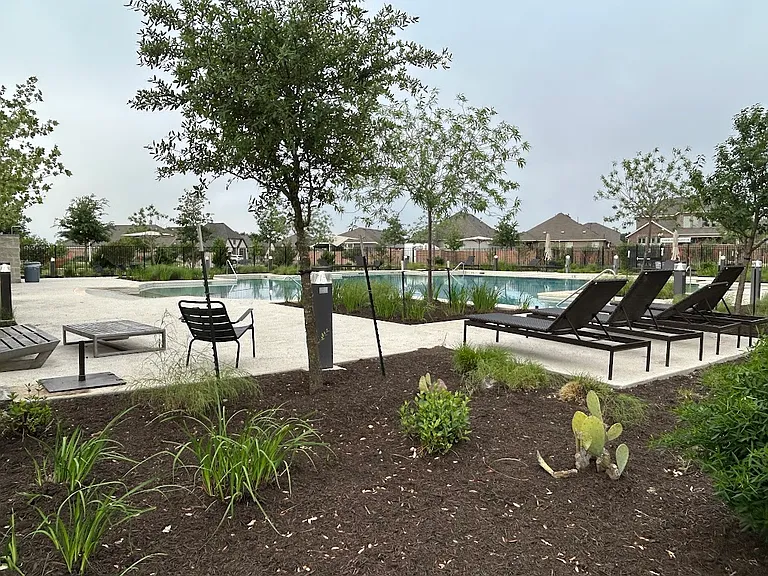 276 Washington Dr — Photo 26