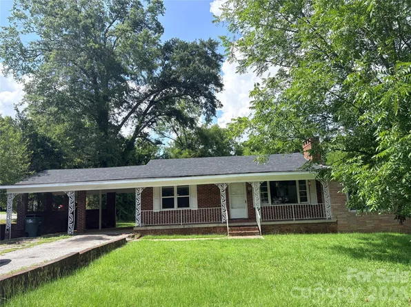 711 Arthur Blvd, Union, SC 29379