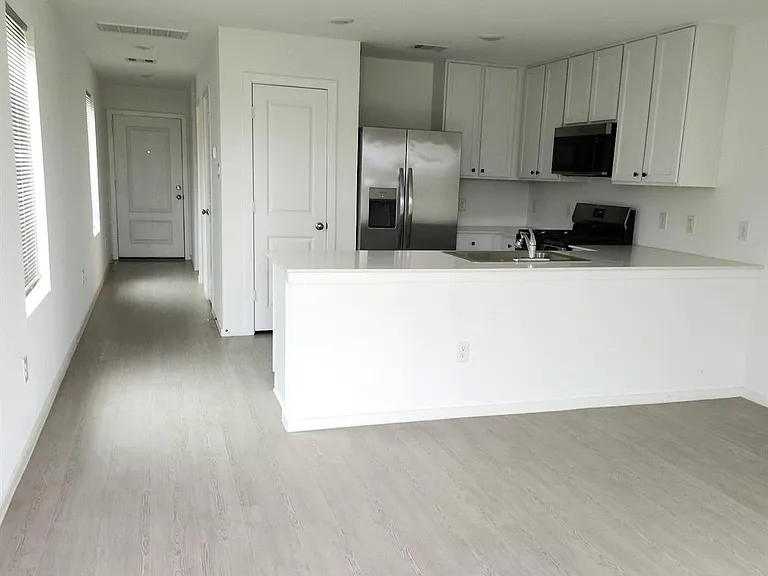 18242 Via Aurelia Dr — Photo 6