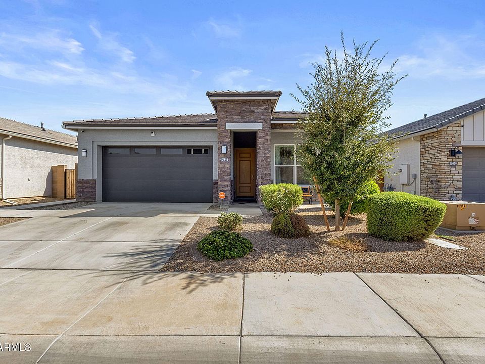 1st image of 40945 W HILLMAN Drive