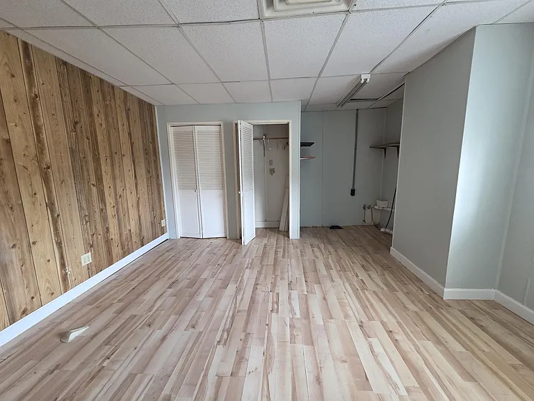 131 N Jefferson St — Photo 20