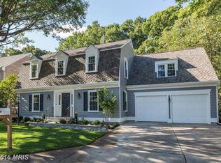 221 Midsummer Cir, Gaithersburg, MD 20878
