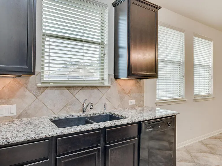 2200 Hilltop Climb Dr — Photo 14