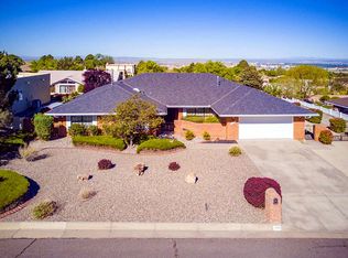 1705 Conestoga Dr SE, Albuquerque, NM 87123