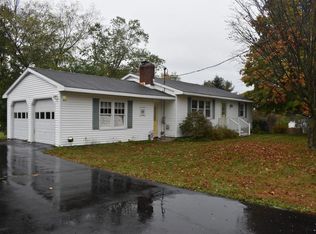 2532 State Route 22, Cambridge, NY 12816
