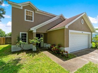 7905 W White Water Ct, Temple Terrace, FL 33637