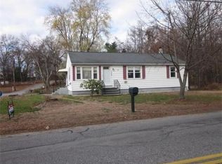 174 Old Rd, Dracut, MA 01826