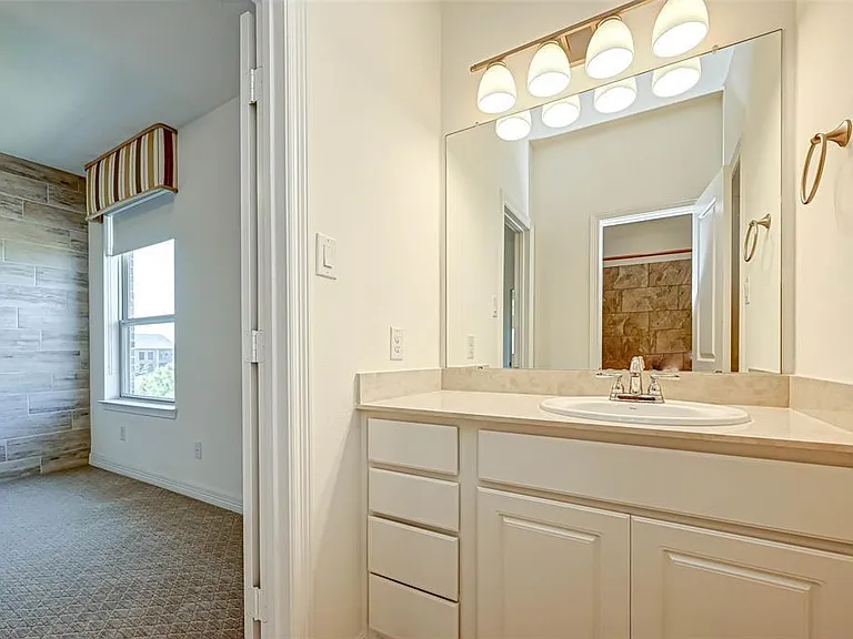 28214 Evergreen Cove Ln — Photo 28