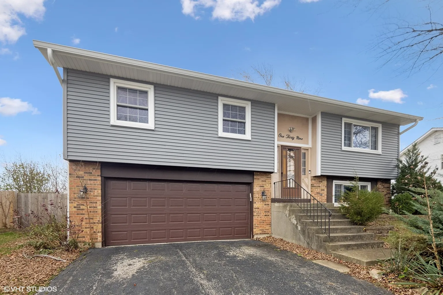 139 Poplar St photo 1