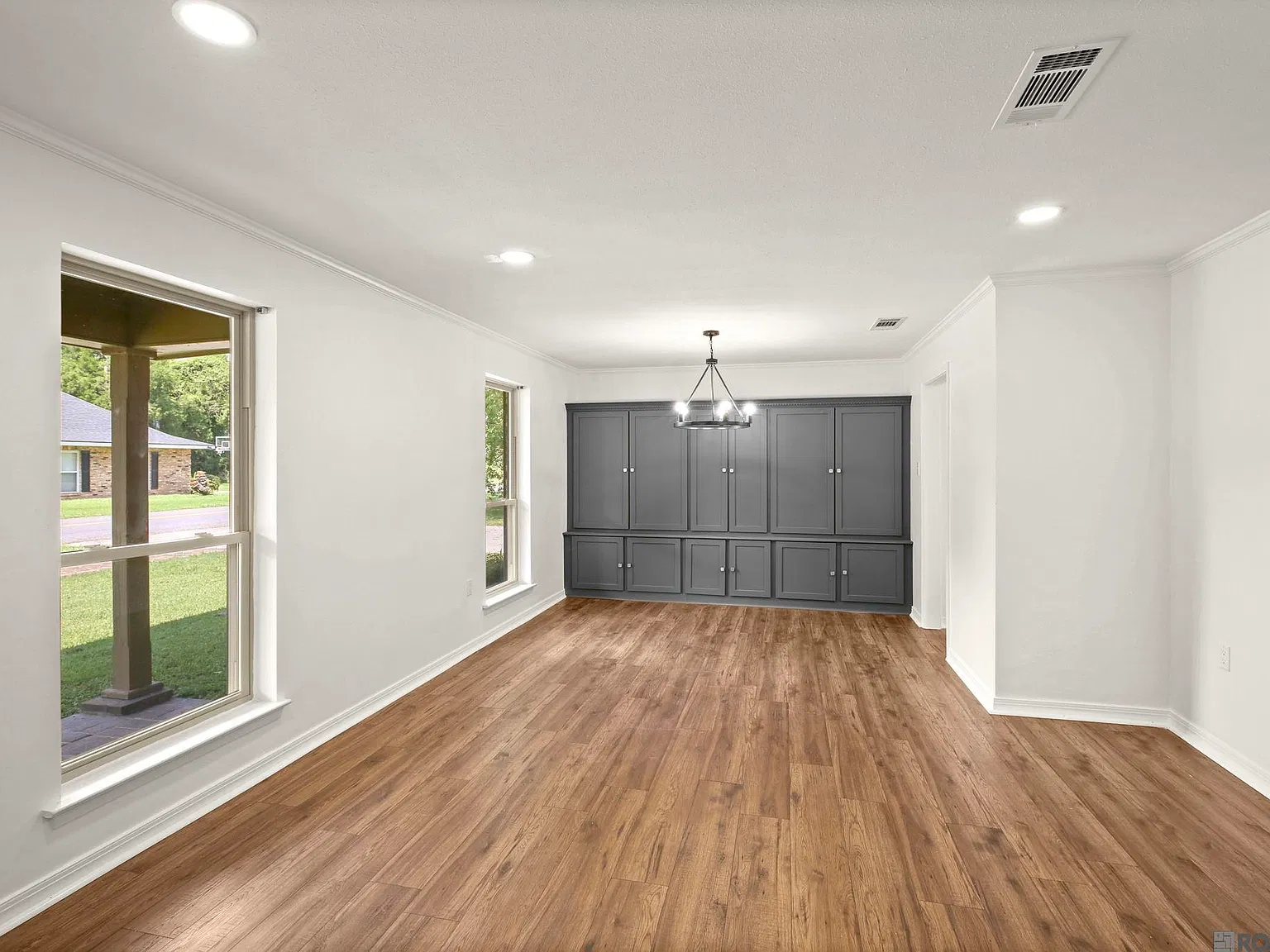 3 bed, 1865 sqft, $5,500 — Photo 3