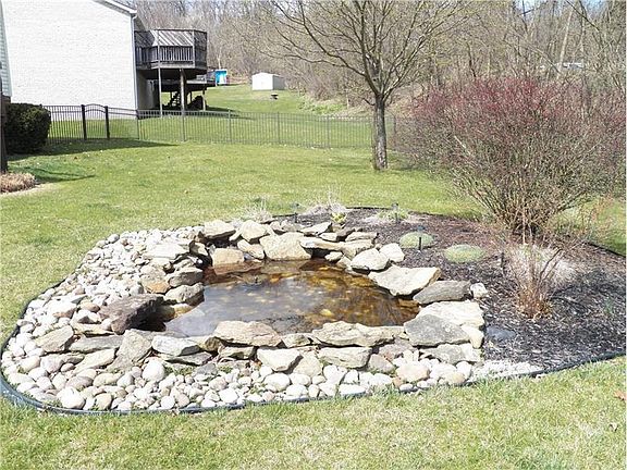 3rd image of 2600 Chalet Ln