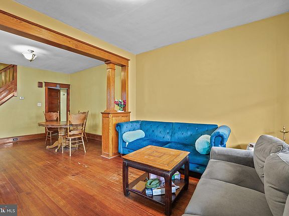 5th image of 133 Barnt Ave