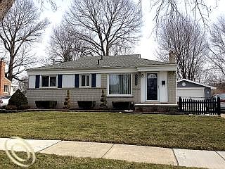 1st image of 11126 Garden St