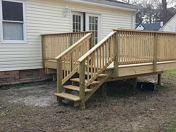 3rd image of 4402 Breezewood Ct