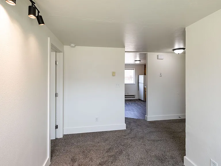 D1420AV — Photo 15