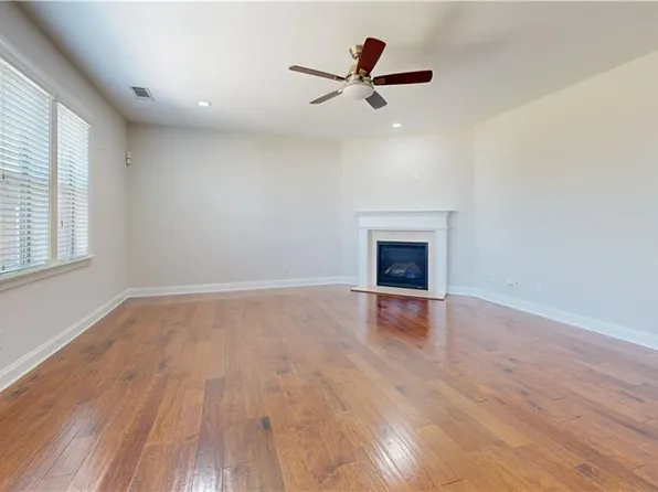 5935 Stansbury Smt, Alpharetta, GA 30005