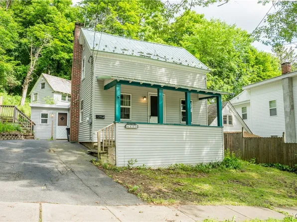 45 Lewis St, Little Falls, NY 13365