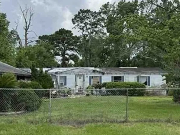 311 Heather Gate Ln, Crosby, TX 77532