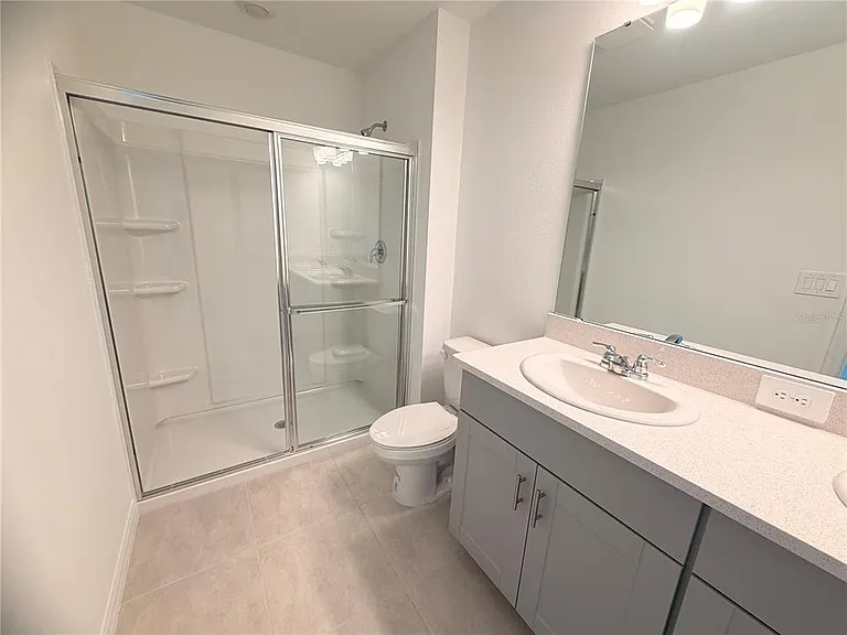 2212 Portrait St — Photo 20