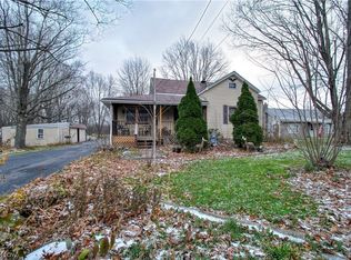 4451 Maple St, Perry, OH 44081