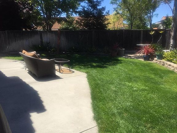 4th image of 2719 Almondridge Dr