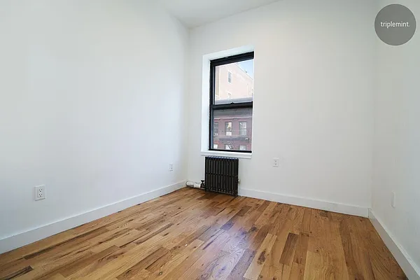 Rented by Triplemint | media 40