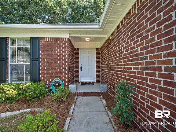 2nd image of 7701 Avery Ln