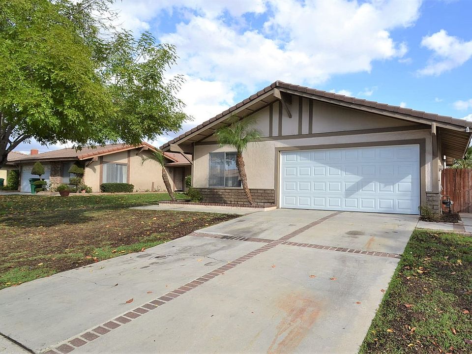 1st image of 12926 Sunnyglen Dr