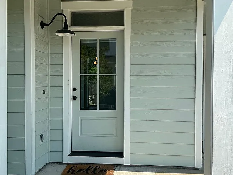 4128 SW Amelia Ter — Photo 2