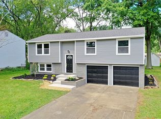 3749 Allenwood Dr SE, Warren, OH