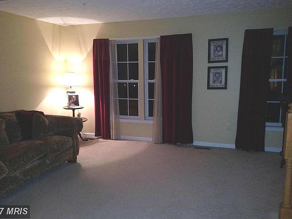5th image of 1063 Jeanett Way