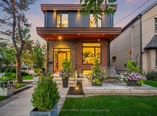 39 Red Deer Ave, Toronto, ON M1N 2Z1