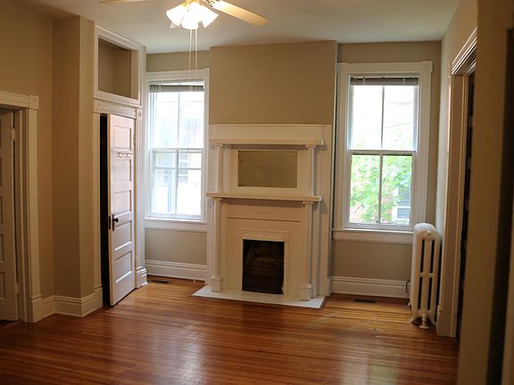 5th image of 2036 Park Ave #B