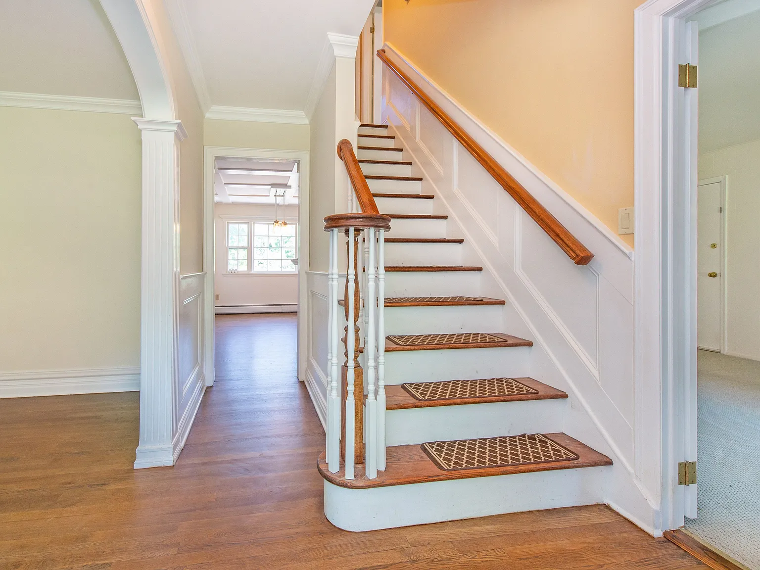 4 bed, 3.5 bath, 2715 sqft, $6,500 — Photo 3